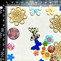 50x Mix Design Flowers, Butterflies, Animals etc.Wood Buttons for Craft & Sewing