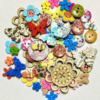 50x Mix Design Flowers, Butterflies, Animals etc.Wood Buttons for Craft & Sewing