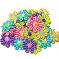 24x Multicolour AC06 Daisy Flower Machine Embroidered 25mm Sew-On Applique Patch